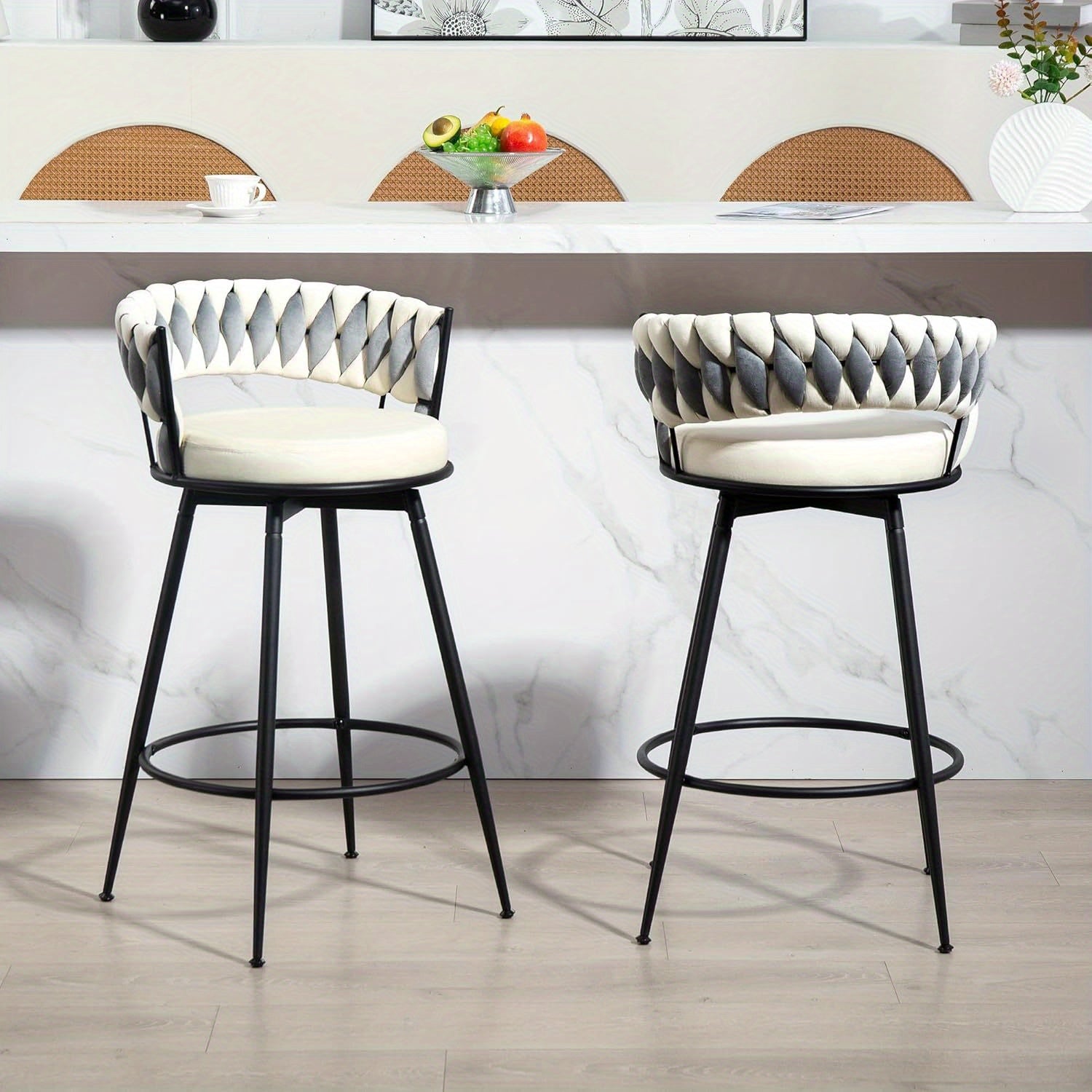 2\u002F4pcs Dark Brown Modern Bar Stool, Adjustable Faux Leather Upholstered Swivel CounterStools with Woven Back, for Restaurant, Cafe, Modern Bar Stool, Thickened Seat Cushion Souare Lsland Barstools with Back
