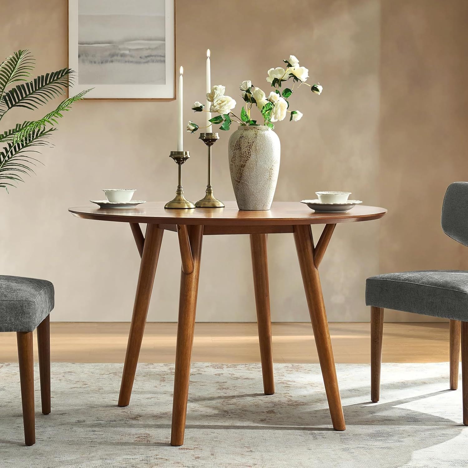 Round Dining Table, Mid Century Modern Wood Kitchen Dinner Table with Solid Wood Legs