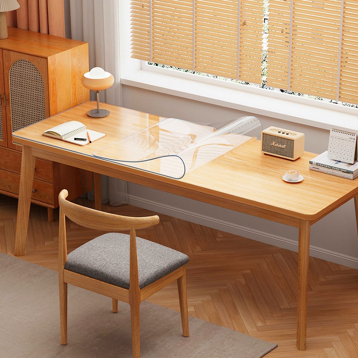 Clear Table Cover Protector, 1.5Mm Thickened Plastic Insulating Pad Rectangular, Non-Slip 1.5Mm PVC Desk Surface Mat Tablecloth, Easy Clean for Furniture Dresser Dining Room Kitchen High Quality Scratch-Resistant Large Size Table