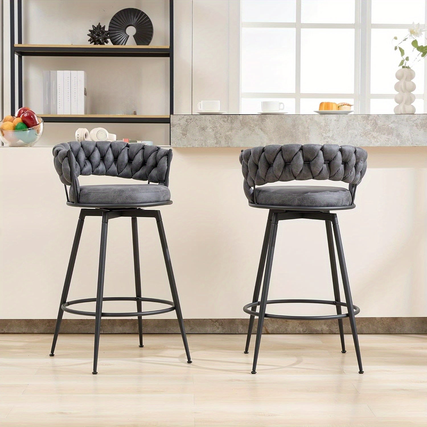 2\u002F4pcs Dark Brown Modern Bar Stool, Adjustable Faux Leather Upholstered Swivel CounterStools with Woven Back, for Restaurant, Cafe, Modern Bar Stool, Thickened Seat Cushion Souare Lsland Barstools with Back